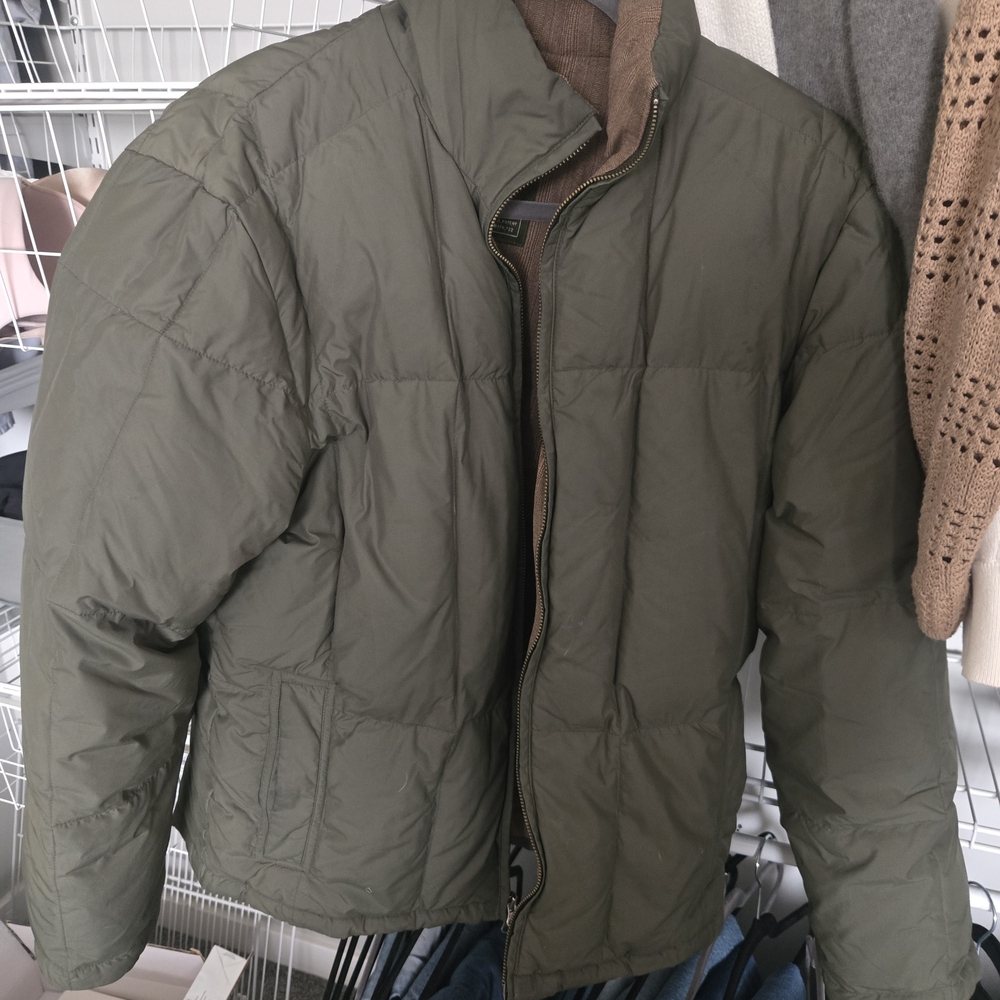 Vintage Eddie Bauer Mens/Womens Genuine Goosedown Jacket.